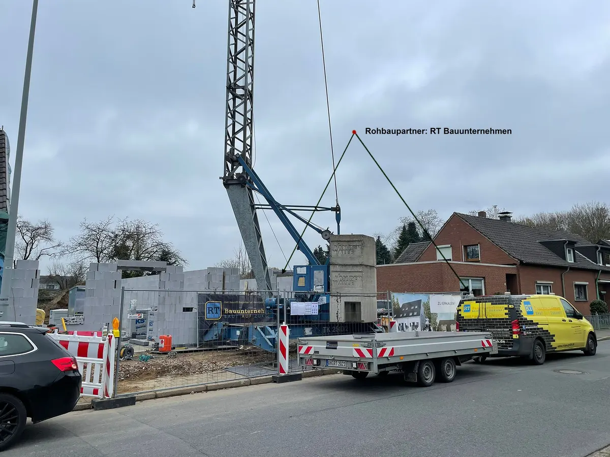 Rohbau des GERSALE-Projekts am Mühlenweg in Wesel mit Baukran